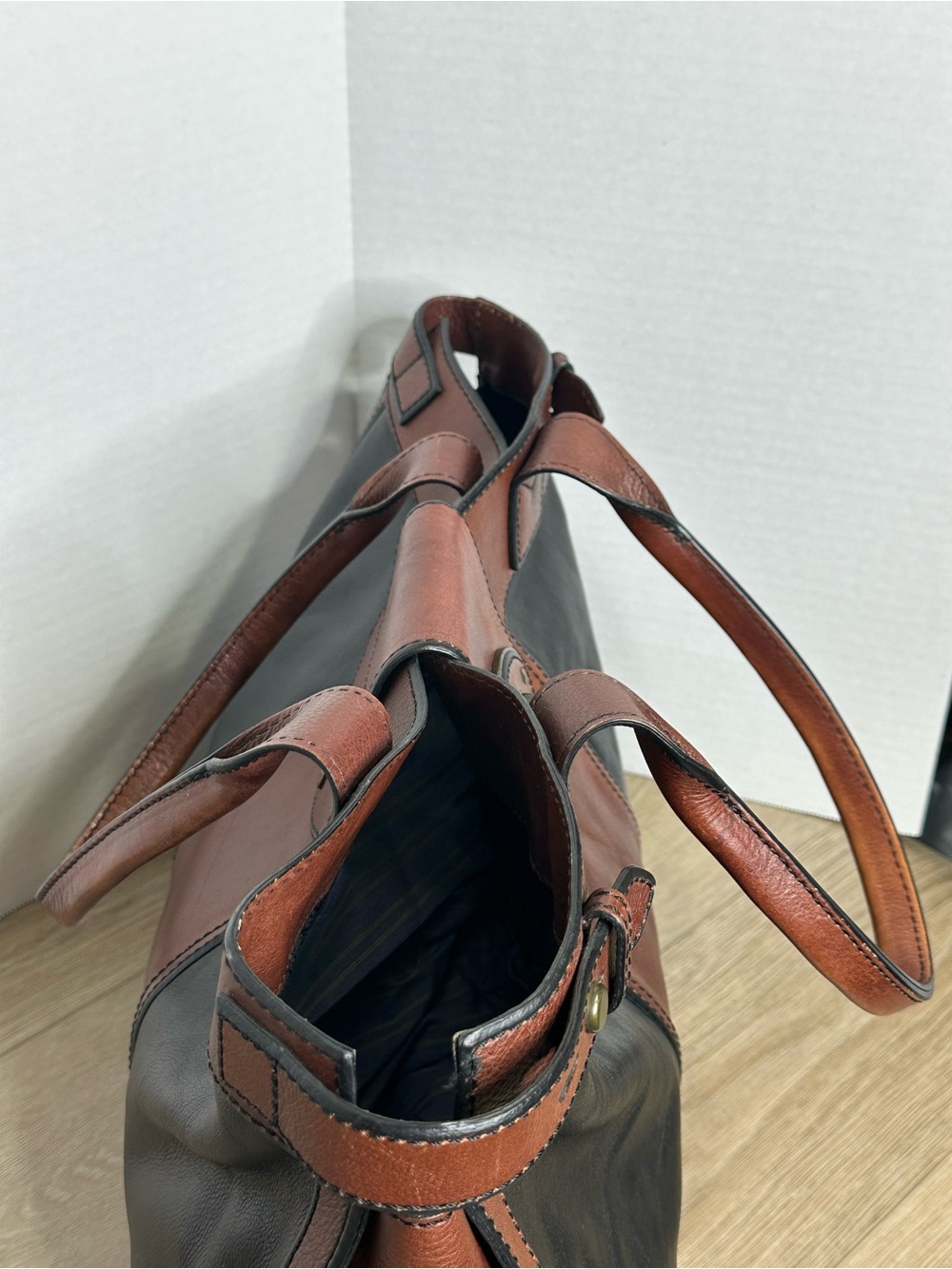 FOSSIL Vintage Reissue XL Weekender Leather Tote Bag - Picture 11 of 16